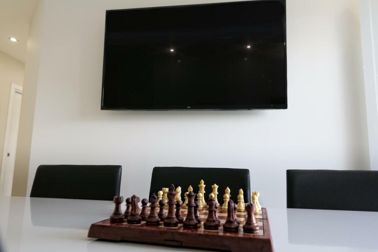 Beachfront Luxury Apartment, Puerto Banus, マルベーリャ エクステリア 写真