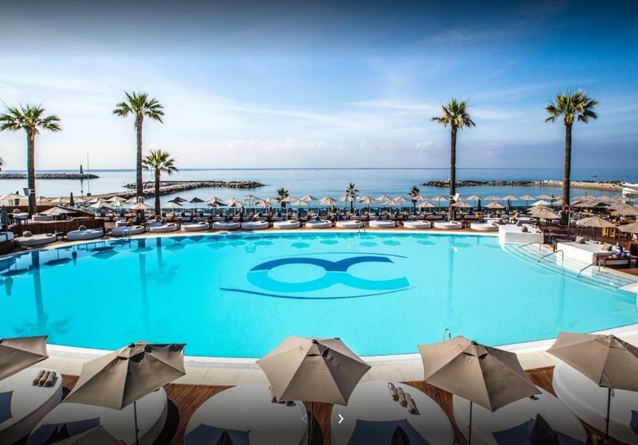 Beachfront Luxury Apartment, Puerto Banus, マルベーリャ エクステリア 写真